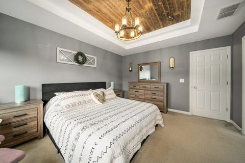 Tiny photo for 438 TOWN CENTER Boulevard, Gilberts, IL 60136 (MLS # 12479729)