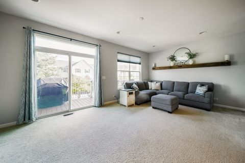 Tiny photo for 438 TOWN CENTER Boulevard, Gilberts, IL 60136 (MLS # 12479729)