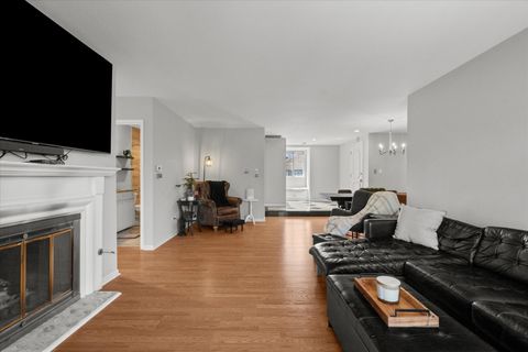 Tiny photo for 5808 Wolf Road #3, Western Springs, IL 60558 (MLS # 12486261)