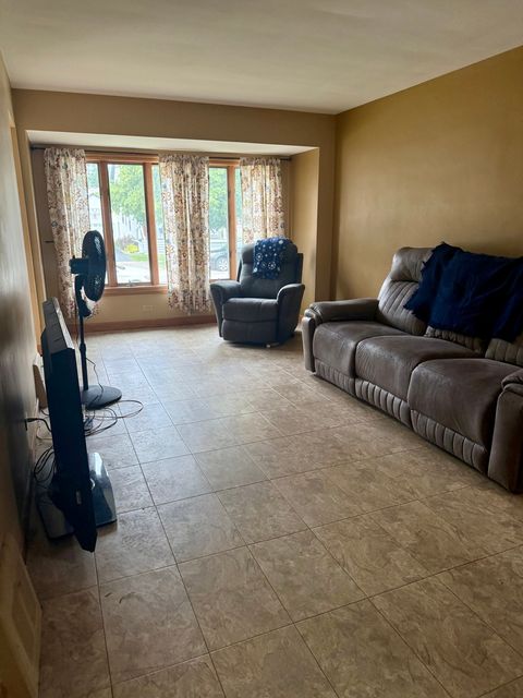 Tiny photo for 10439 S Albany Avenue, Chicago, IL 60655 (MLS # 12672158)