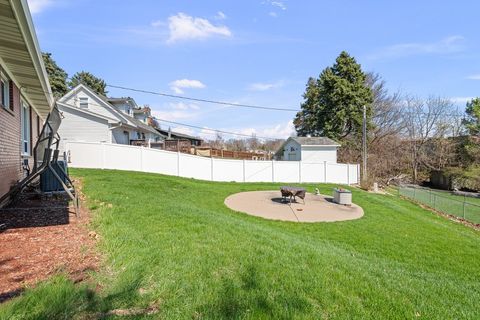 Tiny photo for 1325 Hillside Drive, Bettendorf, IA 52722 (MLS # 12609810)