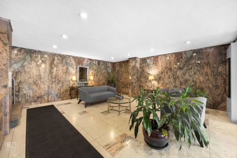 Tiny photo for 4200 N Marine Drive #602, Chicago, IL 60613 (MLS # 12521481)