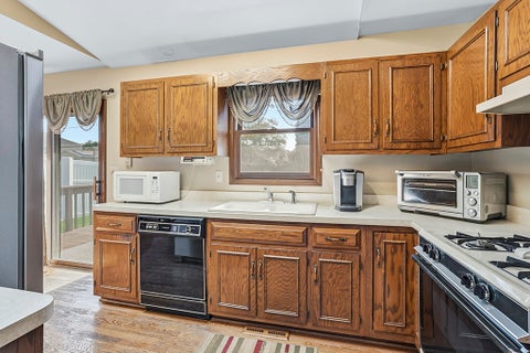 Tiny photo for 14843 Anne Court, Oak Forest, IL 60452 (MLS # 12684590)