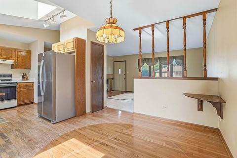 Tiny photo for 14843 Anne Court, Oak Forest, IL 60452 (MLS # 12684590)