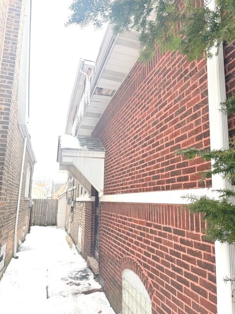 Tiny photo for 8352 S Phillips Avenue, Chicago, IL 60617 (MLS # 12563395)