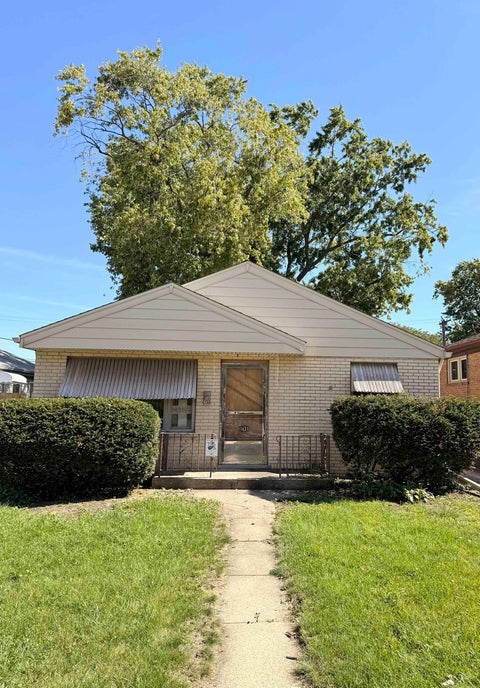 Photo of 1631 N 36th Avenue, Melrose Park, IL 60160 (MLS # 12773183)