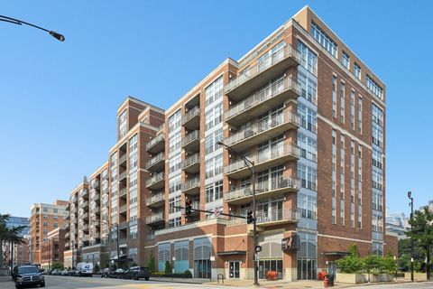 Photo of 111 S Morgan Street #825, Chicago, IL 60607 (MLS # 12479279)