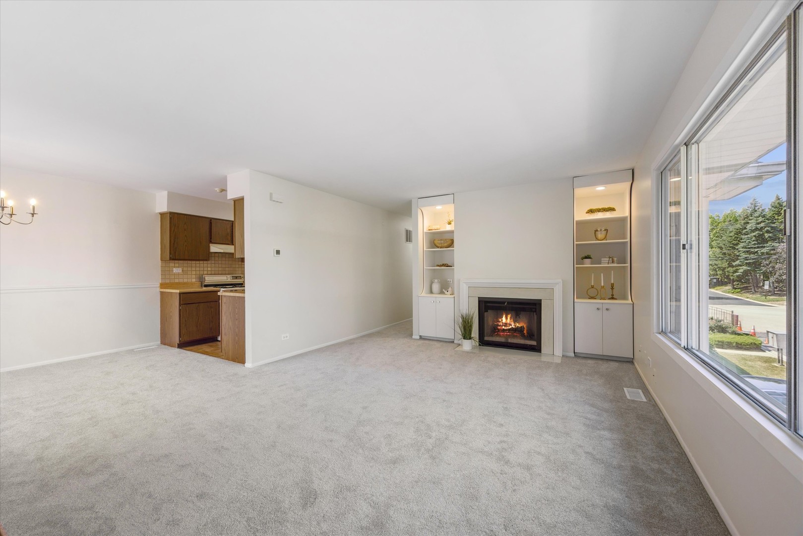 383 Coventry Court 4