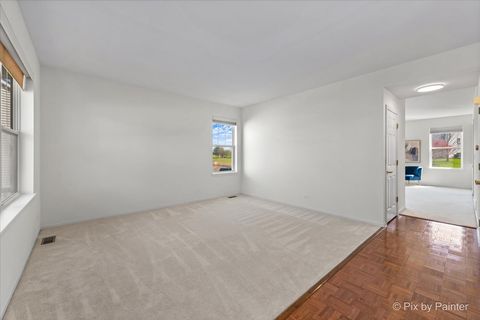 Tiny photo for 2410 Lindsay Court, West Chicago, IL 60185 (MLS # 12615563)