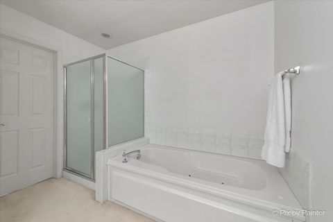 Tiny photo for 2410 Lindsay Court, West Chicago, IL 60185 (MLS # 12615563)