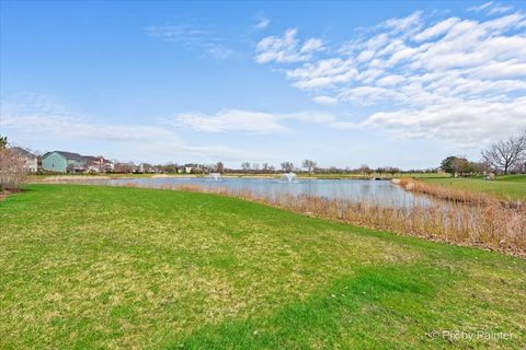 Tiny photo for 2410 Lindsay Court, West Chicago, IL 60185 (MLS # 12615563)