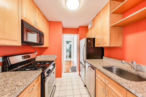 Tiny photo for 3430 N Lake Shore Drive #10M, Chicago, IL 60657 (MLS # 12418867)