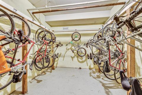 Tiny photo for 3430 N Lake Shore Drive #10M, Chicago, IL 60657 (MLS # 12418867)