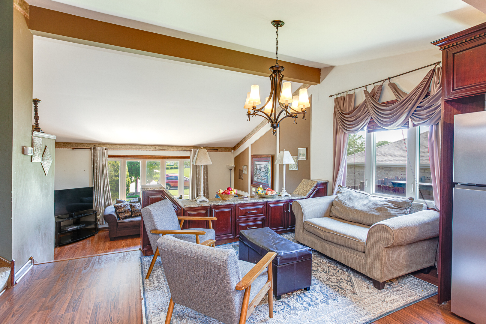 16624 Henry Lane