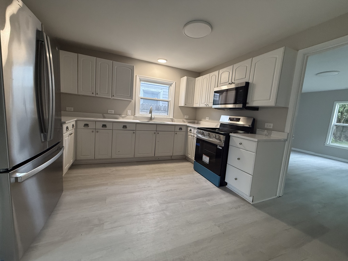 16 S Midland Avenue