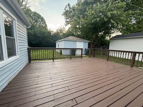 Tiny photo for 16 S Midland Avenue, Mundelein, IL 60060 (MLS # 12548474)