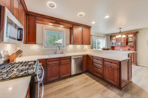 Tiny photo for 1710 Elm Street, Spring Grove, IL 60081 (MLS # 12471028)