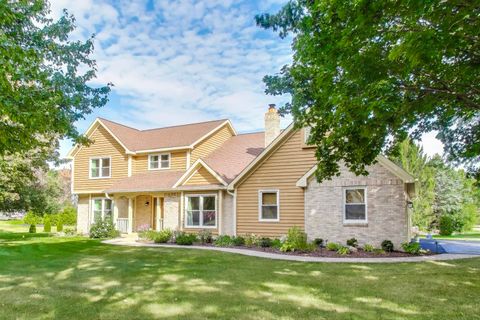 Tiny photo for 1710 Elm Street, Spring Grove, IL 60081 (MLS # 12471028)