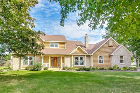 1710 Elm Street Spring Grove IL 60081