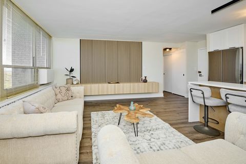 Tiny photo for 3950 N Lake Shore Drive #904, Chicago, IL 60613 (MLS # 12519715)