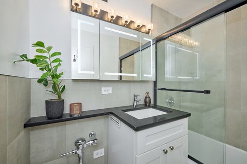 Tiny photo for 3950 N Lake Shore Drive #904, Chicago, IL 60613 (MLS # 12519715)