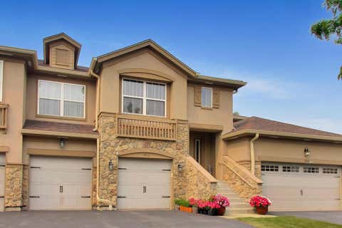Photo of 1960 Crenshaw Circle #1960, Vernon Hills, IL 60061 (MLS # 12703105)