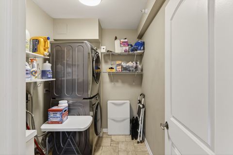Tiny photo for 201 N Vail Avenue #807, Arlington Heights, IL 60004 (MLS # 12658161)