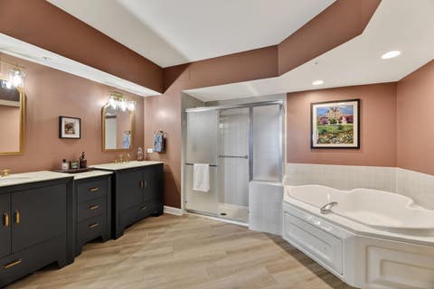 Tiny photo for 201 N Vail Avenue #807, Arlington Heights, IL 60004 (MLS # 12658161)