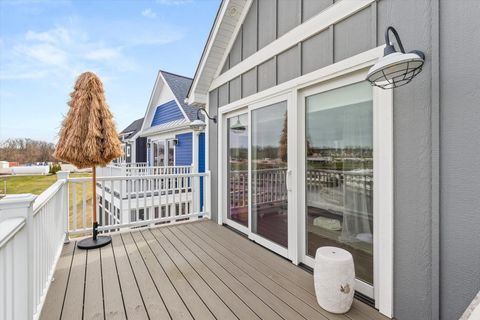 Tiny photo for 212 Leeward Way, Ottawa, IL 61350 (MLS # 12590693)