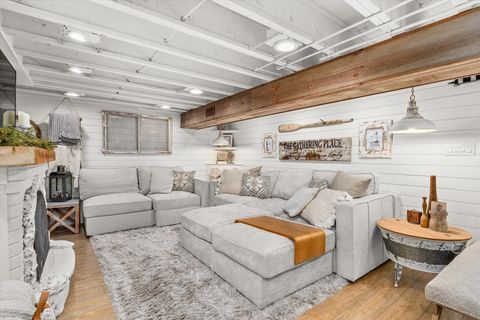 Tiny photo for 212 Leeward Way, Ottawa, IL 61350 (MLS # 12590693)