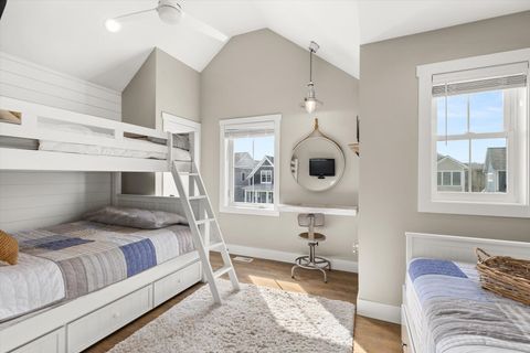 Tiny photo for 212 Leeward Way, Ottawa, IL 61350 (MLS # 12590693)