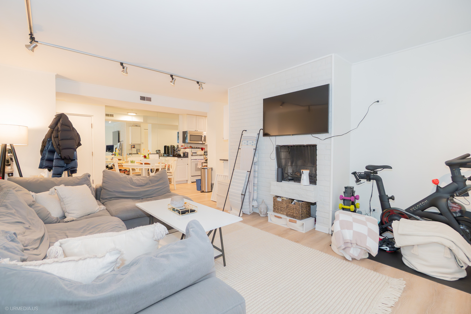 2201 N Cleveland Avenue 104