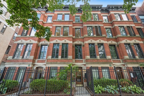 Photo of 317 W WEBSTER Avenue #2, Chicago, IL 60614 (MLS # 12689370)