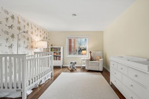 Tiny photo for 317 W WEBSTER Avenue #2, Chicago, IL 60614 (MLS # 12689370)