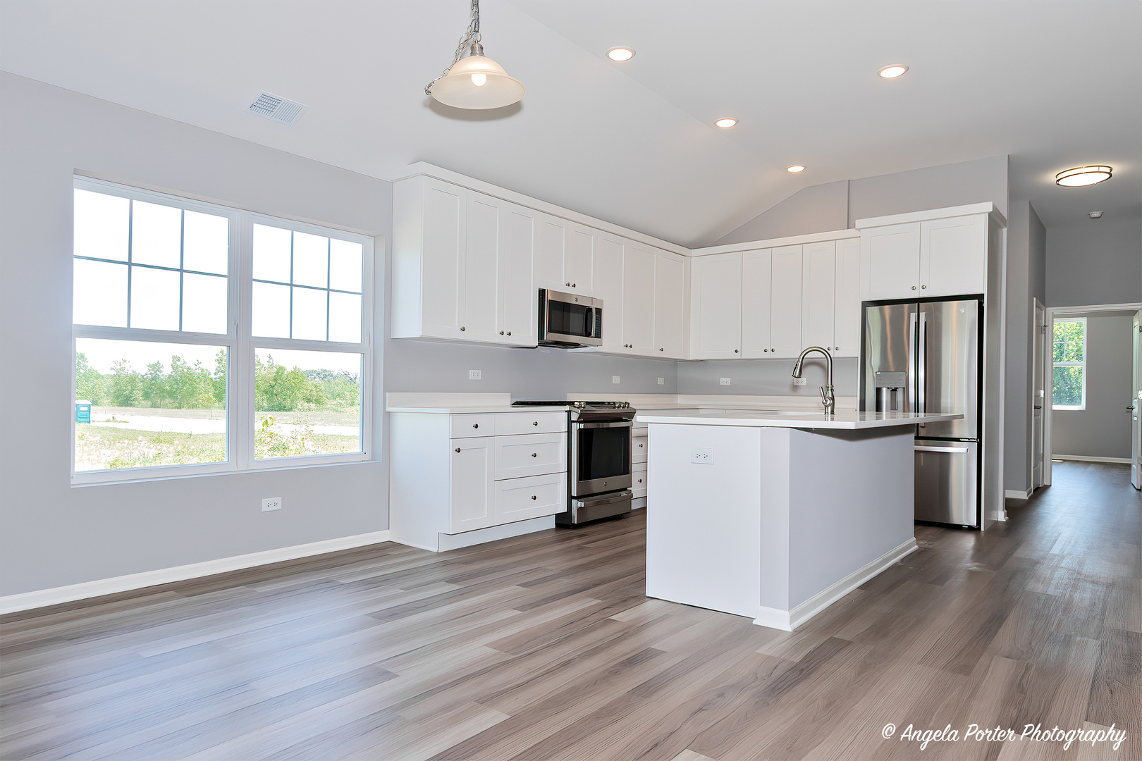 3719 Monica Lane