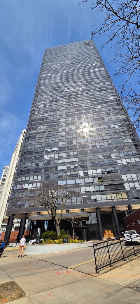5415 N Sheridan Road 1414 Chicago IL 60640