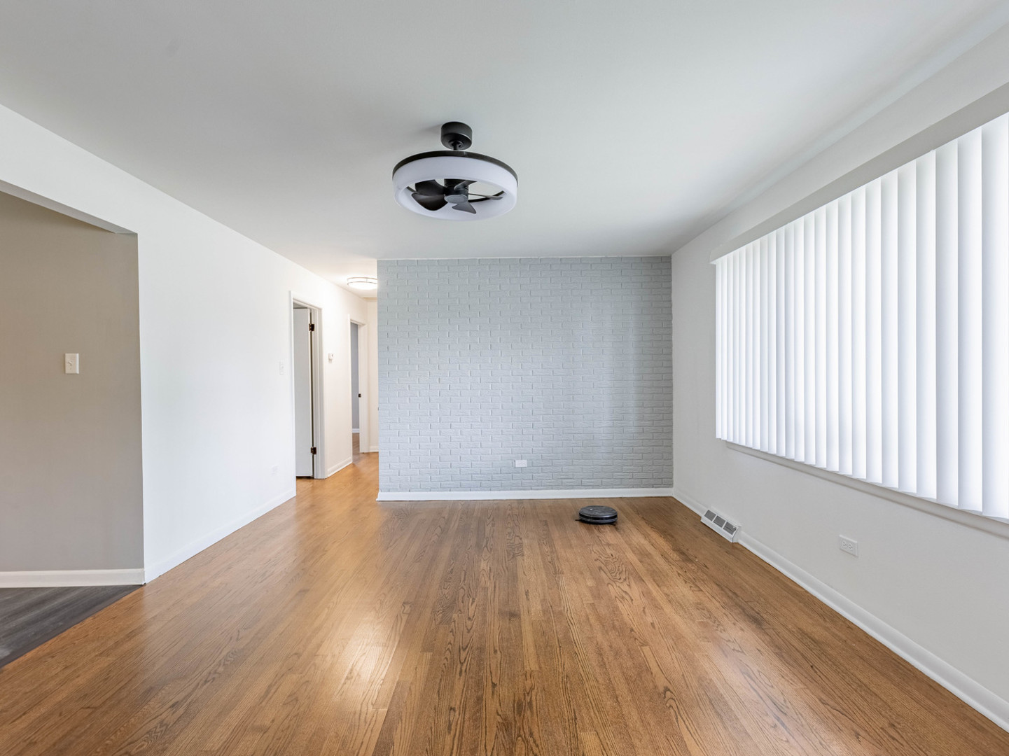 6425 W 83rd Place