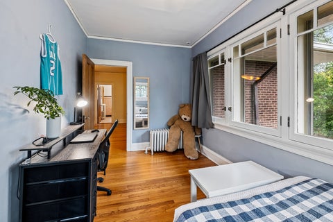 Tiny photo for 600 N Ridgeland Avenue, Oak Park, IL 60302 (MLS # 12776824)
