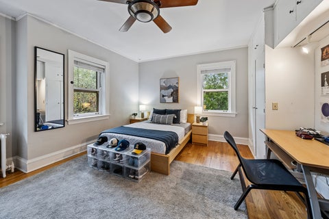 Tiny photo for 600 N Ridgeland Avenue, Oak Park, IL 60302 (MLS # 12776824)