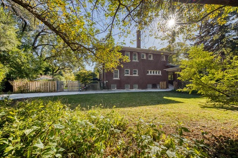Tiny photo for 600 N Ridgeland Avenue, Oak Park, IL 60302 (MLS # 12776824)