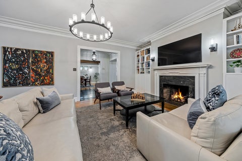 Tiny photo for 600 N Ridgeland Avenue, Oak Park, IL 60302 (MLS # 12776824)