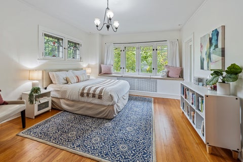 Tiny photo for 600 N Ridgeland Avenue, Oak Park, IL 60302 (MLS # 12776824)