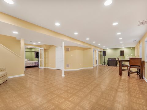 Tiny photo for 113 Dijon Court, Bloomingdale, IL 60108 (MLS # 12596989)