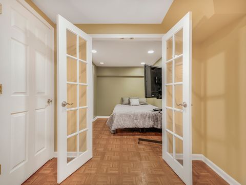 Tiny photo for 113 Dijon Court, Bloomingdale, IL 60108 (MLS # 12596989)