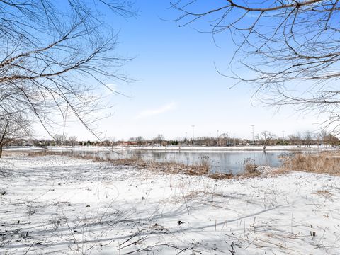 Tiny photo for 113 Dijon Court, Bloomingdale, IL 60108 (MLS # 12596989)