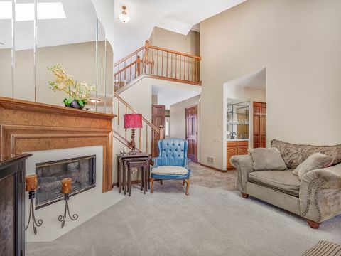 Tiny photo for 113 Dijon Court, Bloomingdale, IL 60108 (MLS # 12596989)