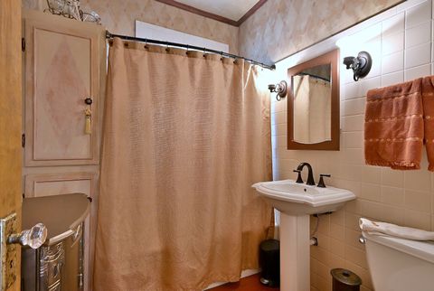 Tiny photo for 623 S Prospect Avenue, Park Ridge, IL 60068 (MLS # 12499747)