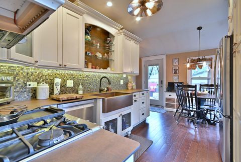 Tiny photo for 623 S Prospect Avenue, Park Ridge, IL 60068 (MLS # 12499747)