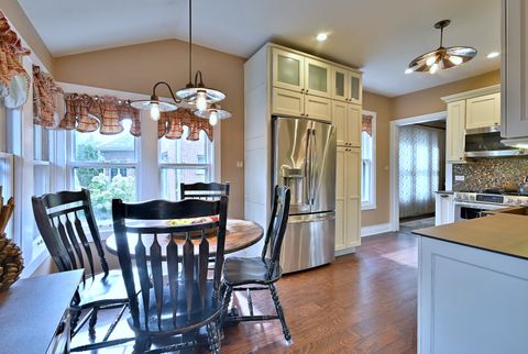 Tiny photo for 623 S Prospect Avenue, Park Ridge, IL 60068 (MLS # 12499747)