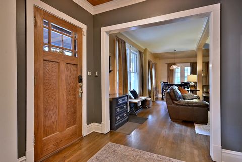 Tiny photo for 623 S Prospect Avenue, Park Ridge, IL 60068 (MLS # 12499747)